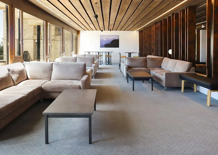 Jeanne D'arc Apt- C-19 By Interhome *