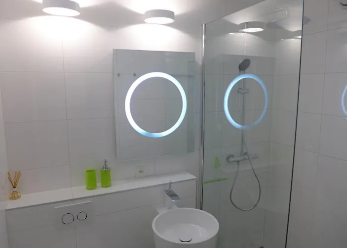 アパート Jeanne D'arc Apt- C-19 By Interhome クラン